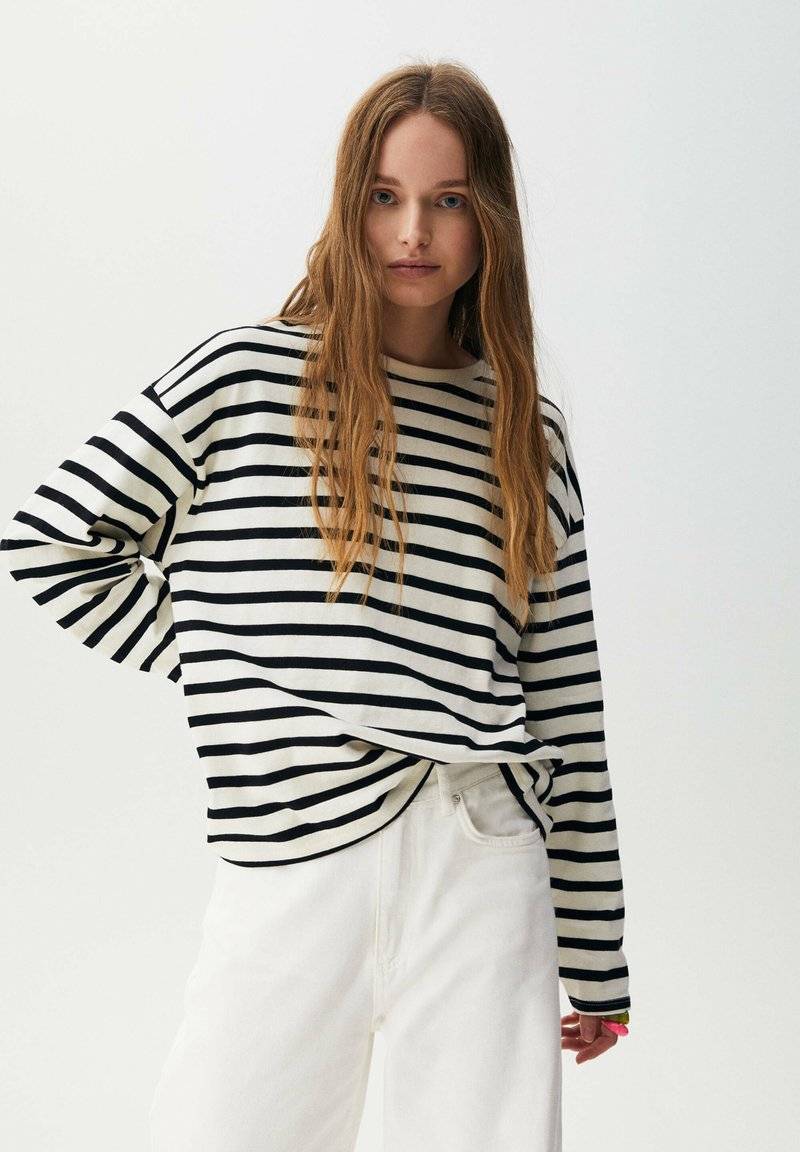 PULL&BEAR PULL&BEAR BASIC - Long sleeved top - mottled black Exklusivangebot