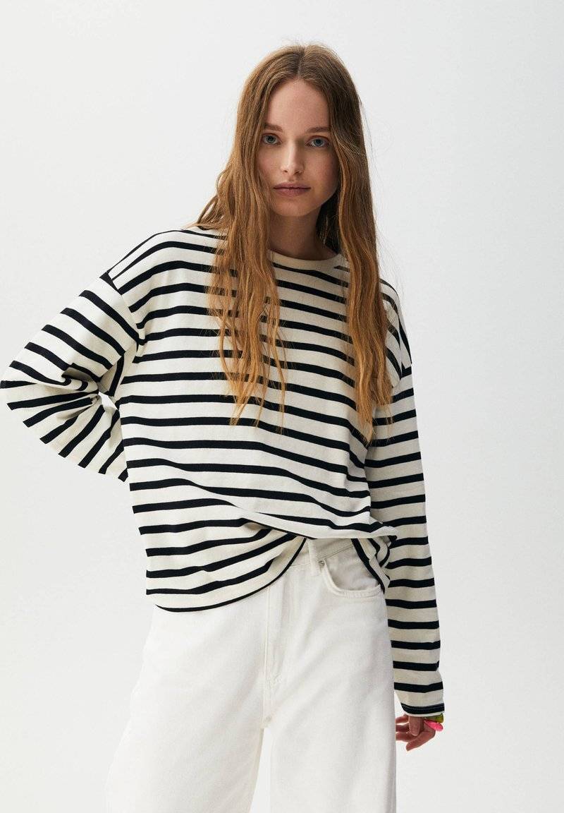PULL&BEAR PULL&BEAR BASIC - Long sleeved top - mottled black Exklusivangebot