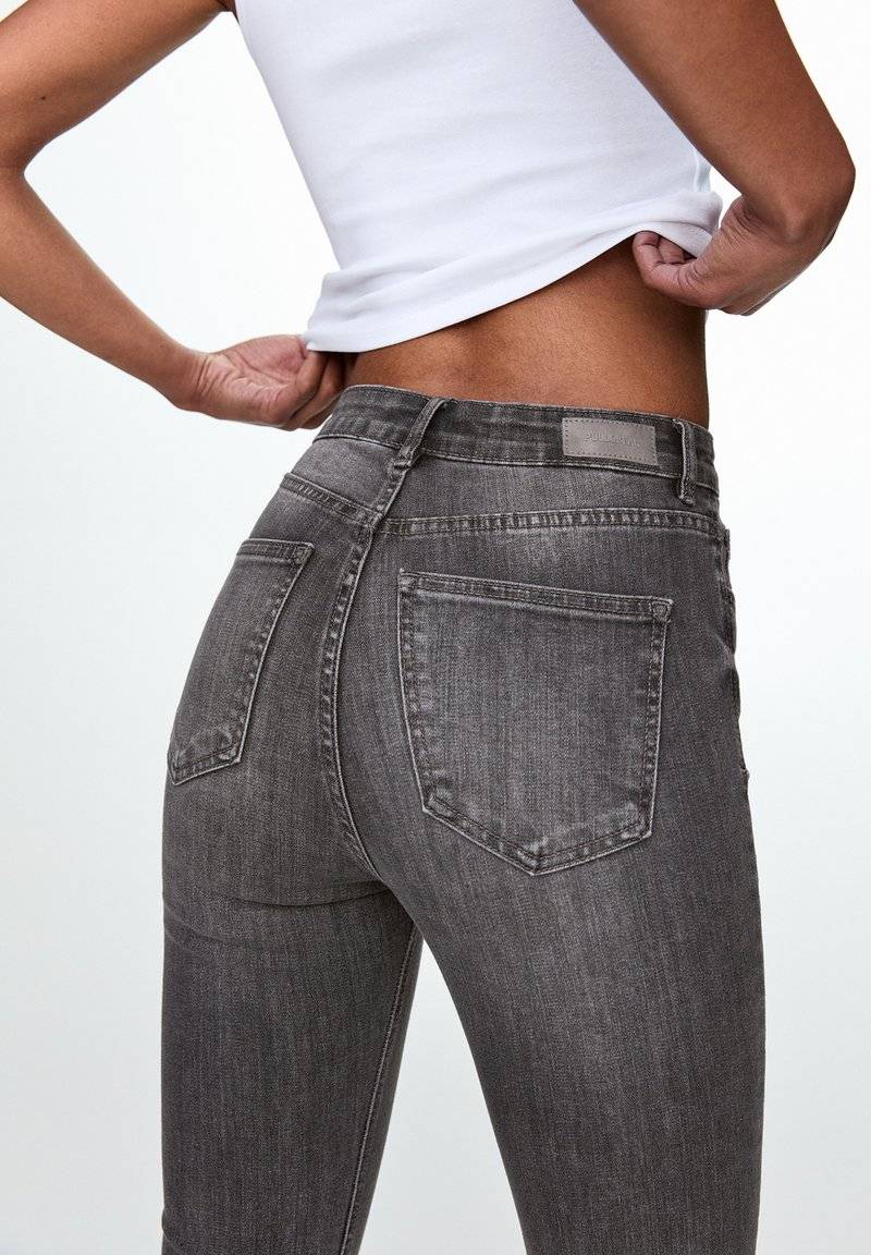 PULL&BEAR PULL&BEAR HIGH WAIST - Jeans Skinny Fit - grey denim Weihnachtsangebot