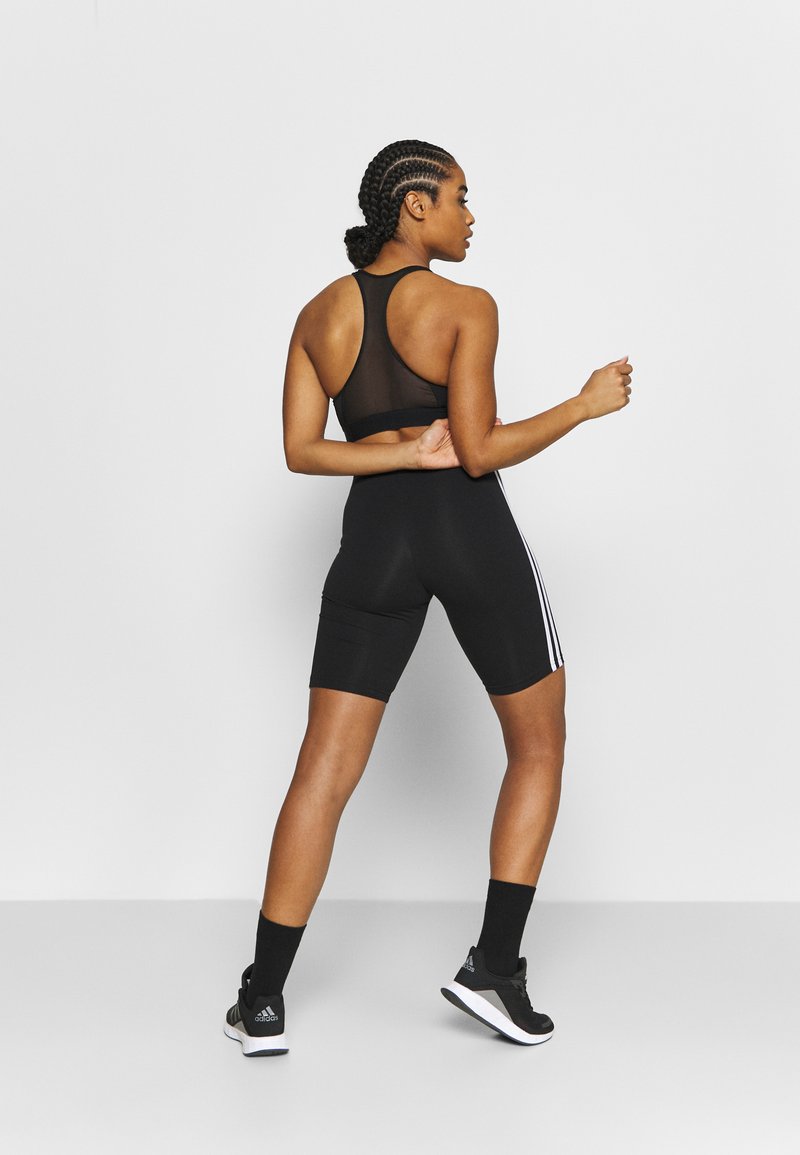 adidas Sportswear adidas Sportswear ESSENTIALS 3-STRIPES BIKE - Leggings Kauf eins, bekomm eins gratis