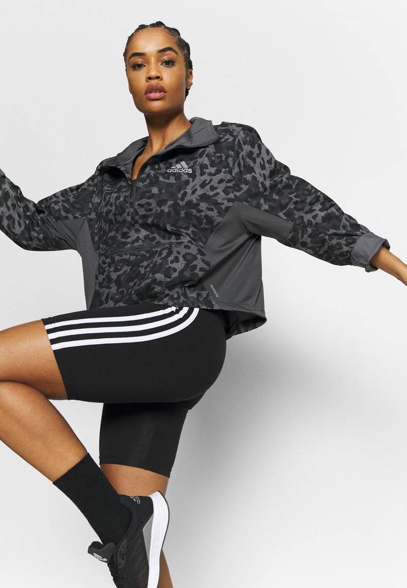 adidas Sportswear adidas Sportswear ESSENTIALS 3-STRIPES BIKE - Leggings Kauf eins, bekomm eins gratis