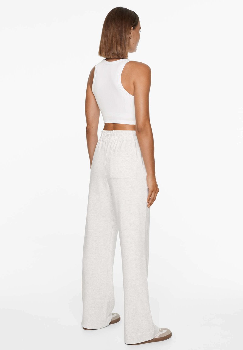 OYSHO OYSHO SOFT TOUCH RELAXED STRAIGHT-LEG - Tracksuit bottoms - mottled light grey Begrenzte Freigabe