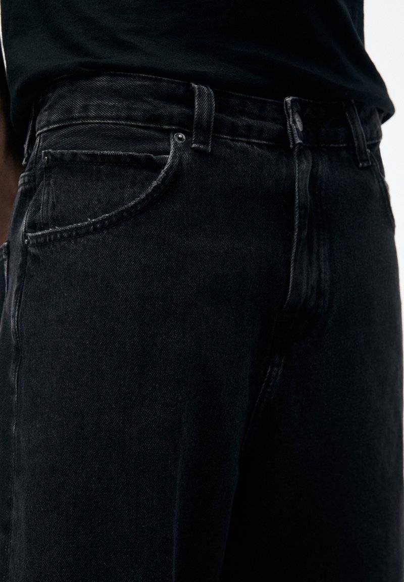 PULL&BEAR PULL&BEAR LOOSE-BAGGY - Relaxed fit jeans - black Begrenztes Angebot