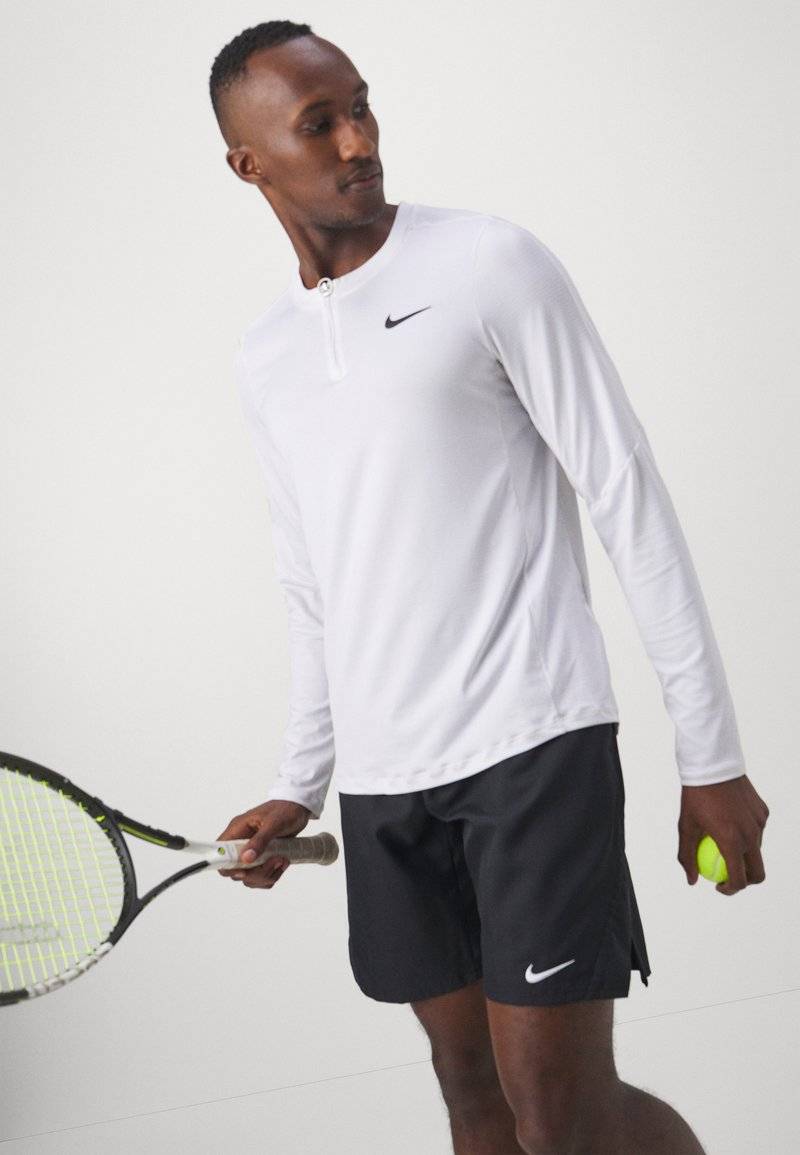 Nike Performance Nike Performance SHORT - Sports shorts Letzter Tag