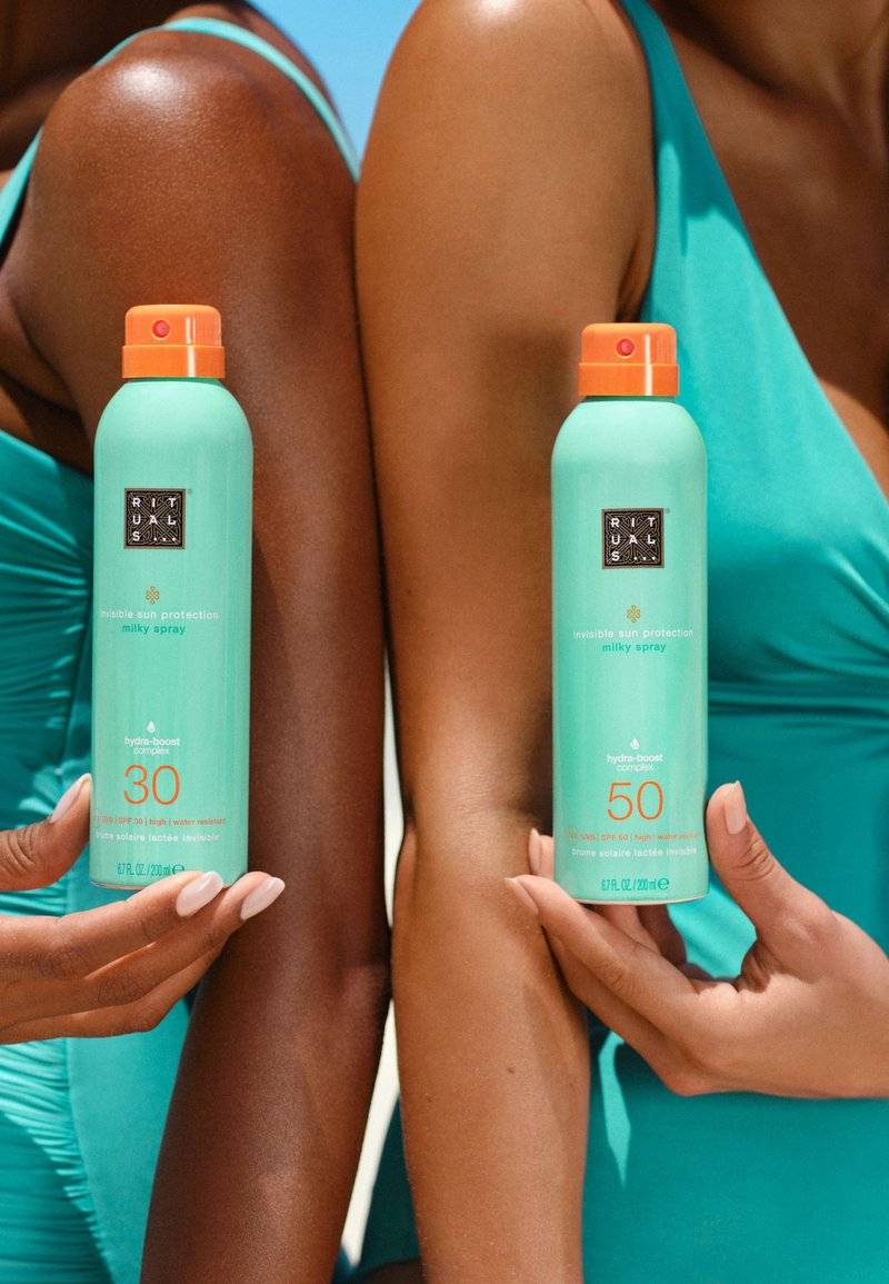 Rituals Rituals SUN PROTECTION MILKY SPRAY SPF 30 THE RITUAL OF KARMA - DELICATELY SWEET - LOTUS & WHITE TEA - Sun protection Schlussverkauf