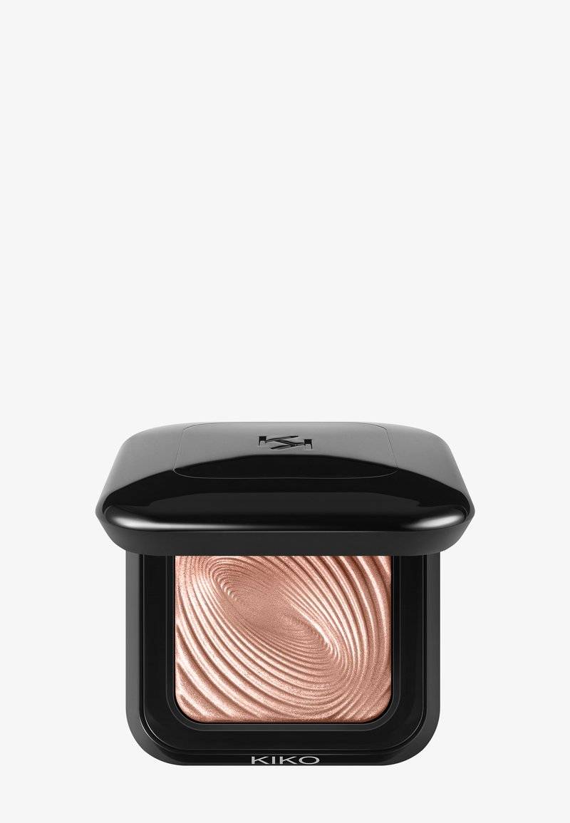 KIKO Milano KIKO Milano WATER EYESHADOW 18 - Eye shadow - 200 champagne