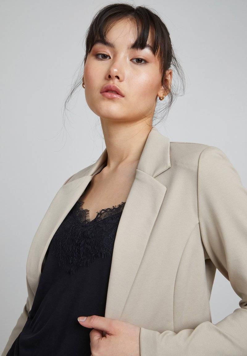 ICHI ICHI KATE - Blazer - doeskin Valentinstagsangebot