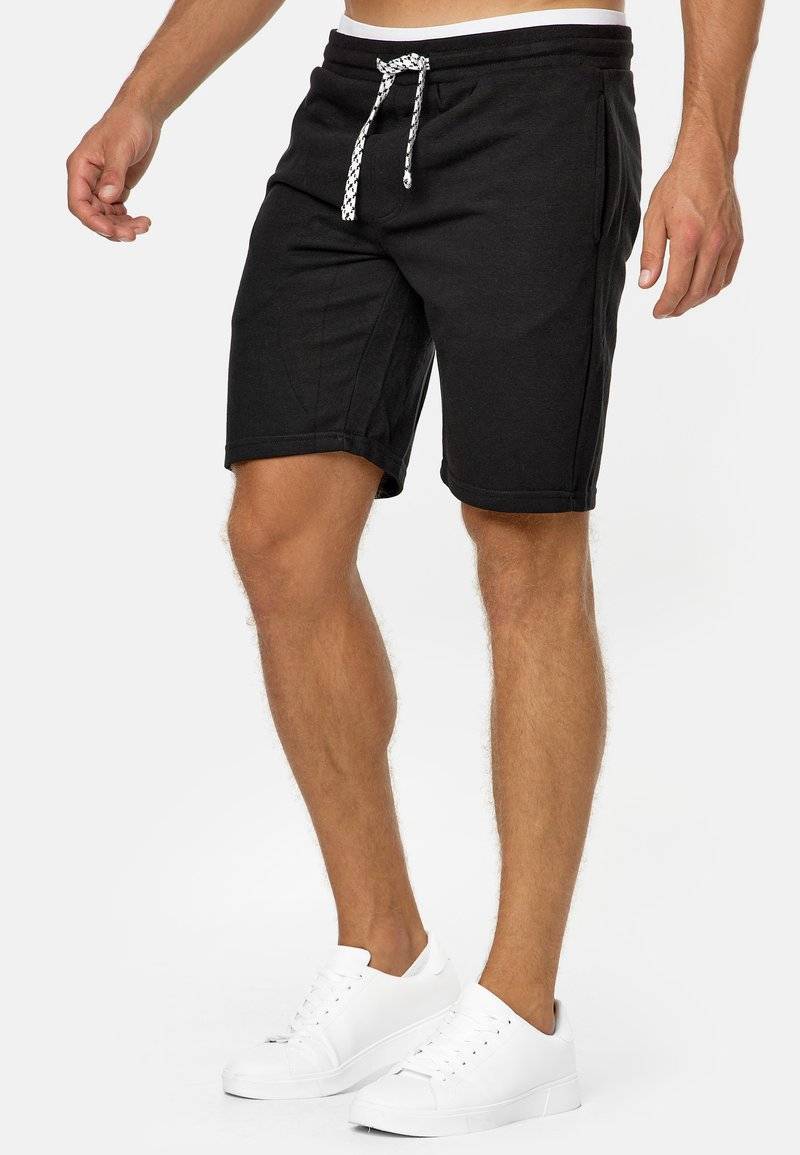INDICODE JEANS INDICODE JEANS ALDRICH - Shorts - black Lagerräumung
