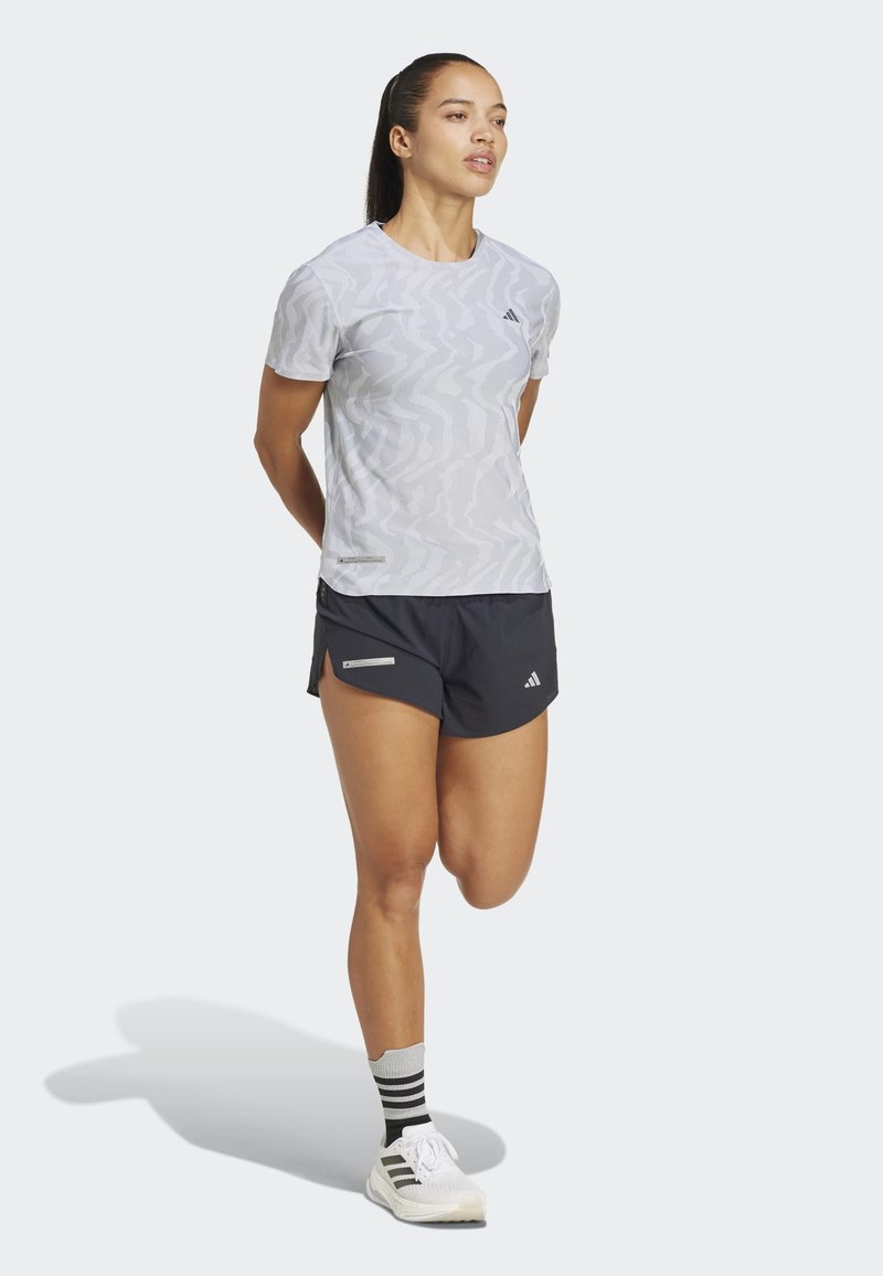 adidas Performance adidas Performance ULTIMATE HEAT.RDY ENGINEERED - Print T-shirt - halo silver Kauf eins, bekomm eins gratis