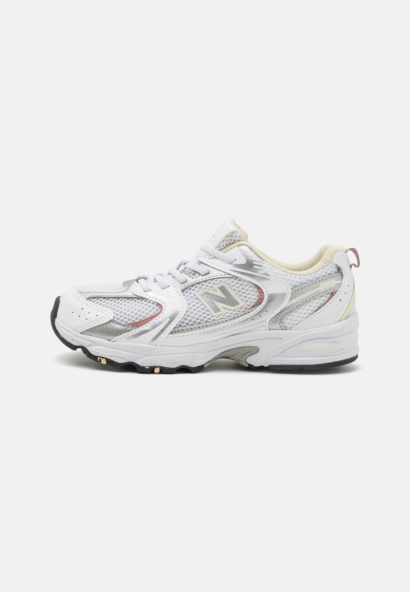 New Balance New Balance 530 UNISEX - Trainers - white