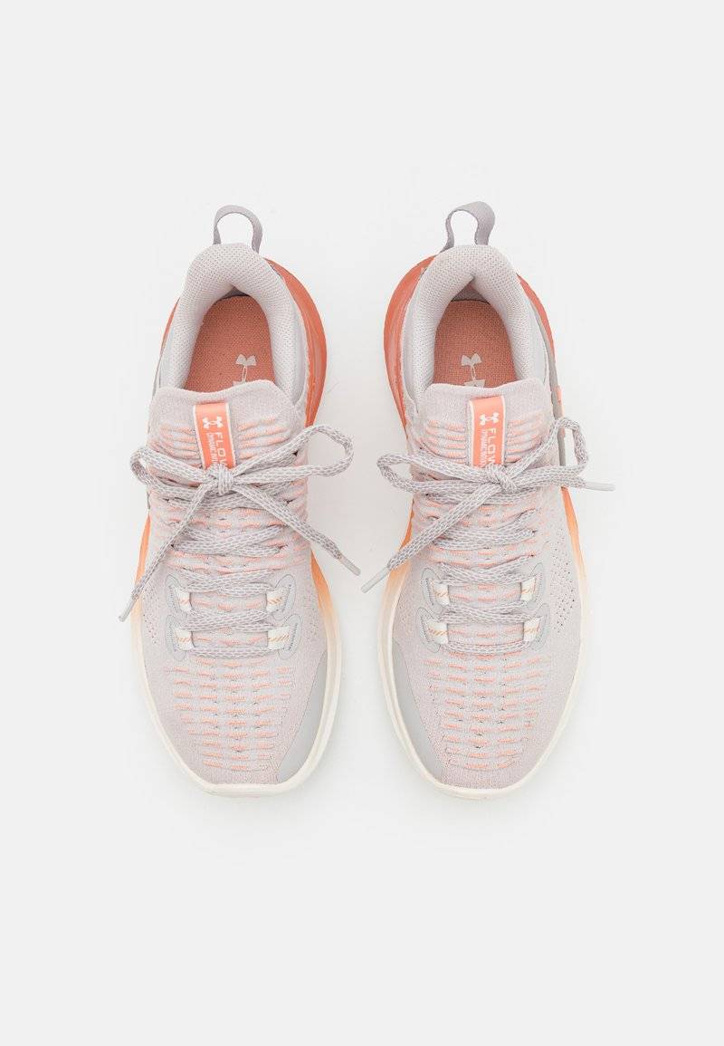Under Armour Under Armour FLOW DYNAMIC INT EGRIT - Training shoe Exklusivangebot