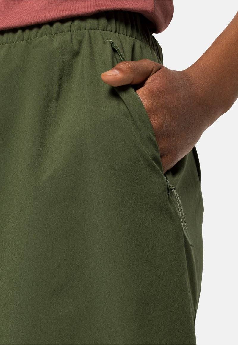 Jack Wolfskin Jack Wolfskin SONORA - Sports skirt - greenwood Preisnachlass