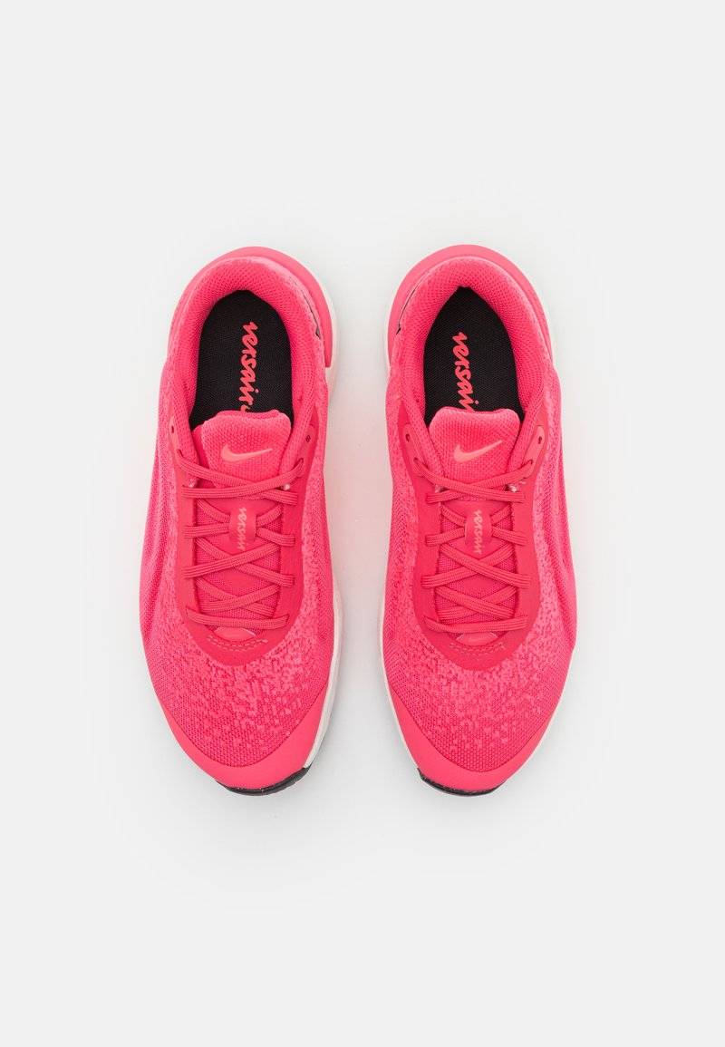 Nike Performance Nike Performance VERSAIR - Training shoe Cyber Monday