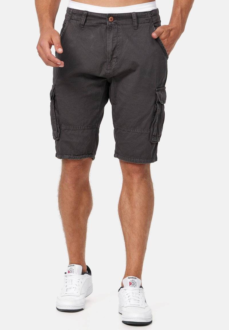 INDICODE JEANS INDICODE JEANS MONROE - Shorts - raven Blitzangebot