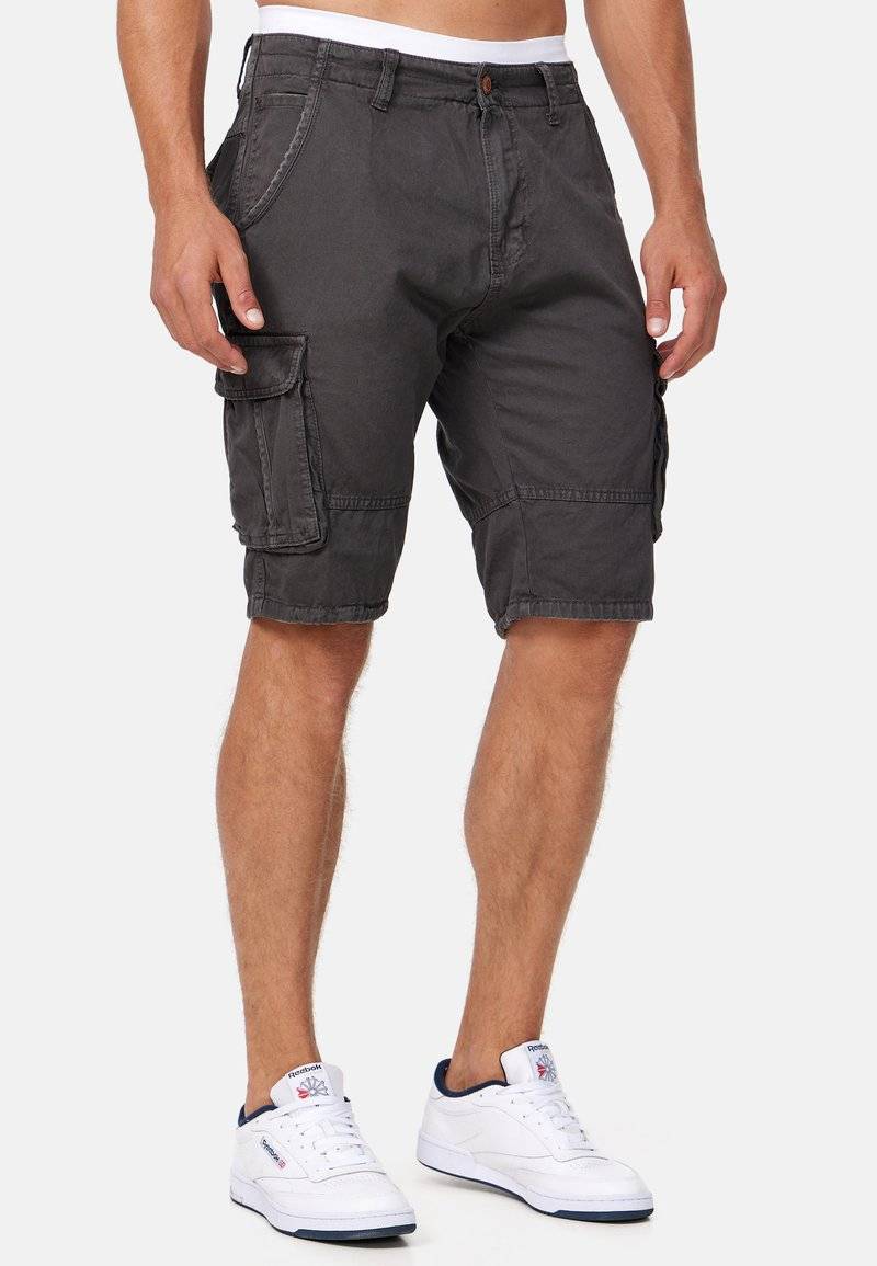 INDICODE JEANS INDICODE JEANS MONROE - Shorts - raven Blitzangebot