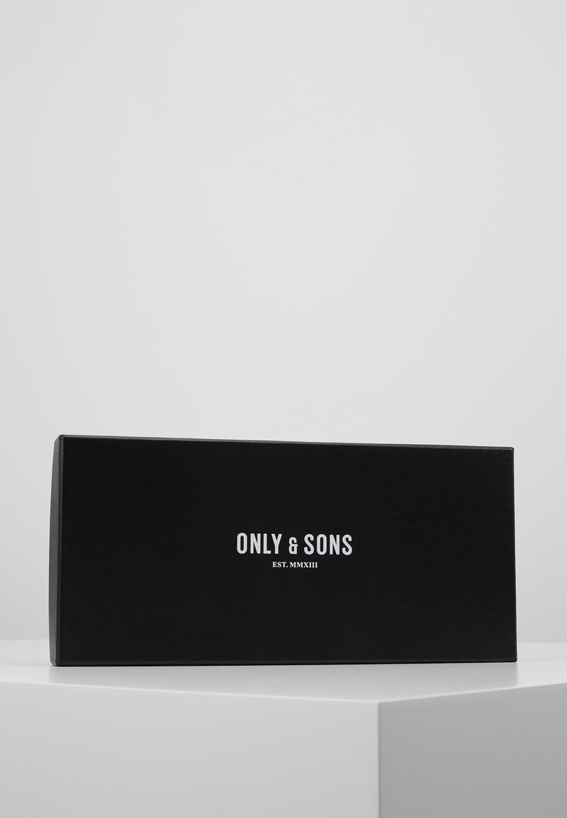 Only & Sons Only & Sons ONSBOWTIE SUSPENDER UNISEX SET - Bow tie - black Neuheiten