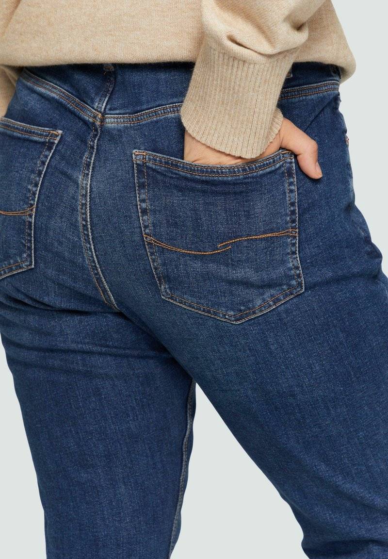 QS QS CURVY MID - Slim fit jeans - blau Riesige Ersparnisse