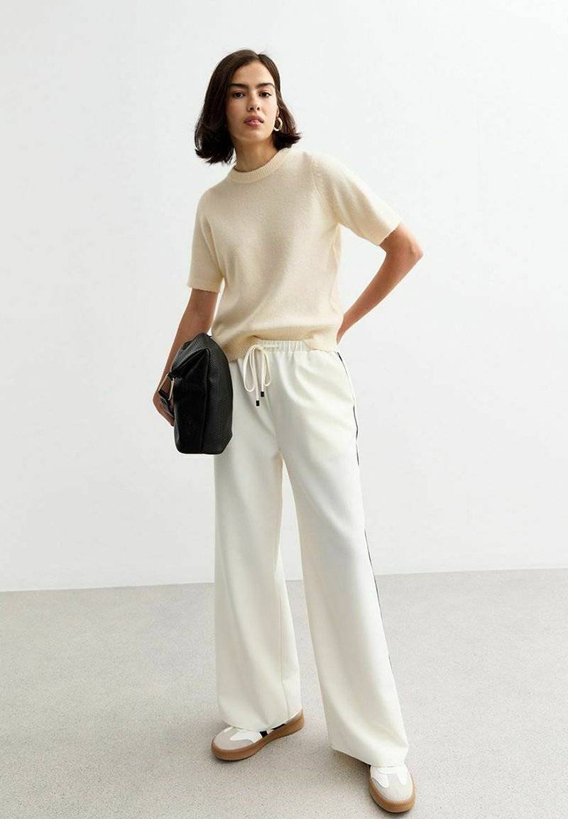 New Look New Look SHORT SLEEVE - Basic T-shirt - cream