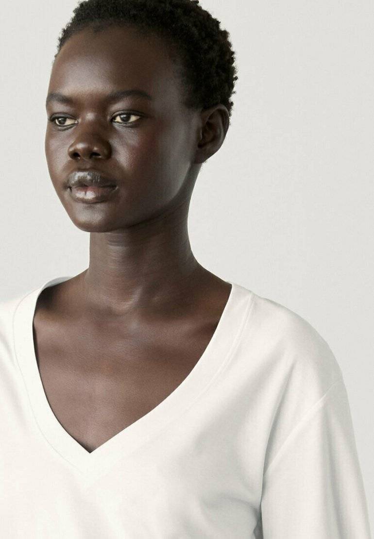 Massimo Dutti Massimo Dutti V-NECK - Basic T-shirt - white Begrenzte Freigabe