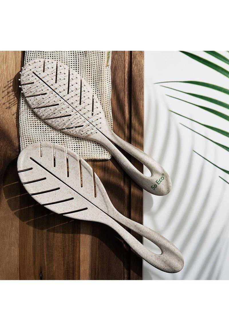 So Eco So Eco SO ECO BIODEGRADABLE DETANGLING LEAF BRUSH - Brush - stone Kostenloser Versand international