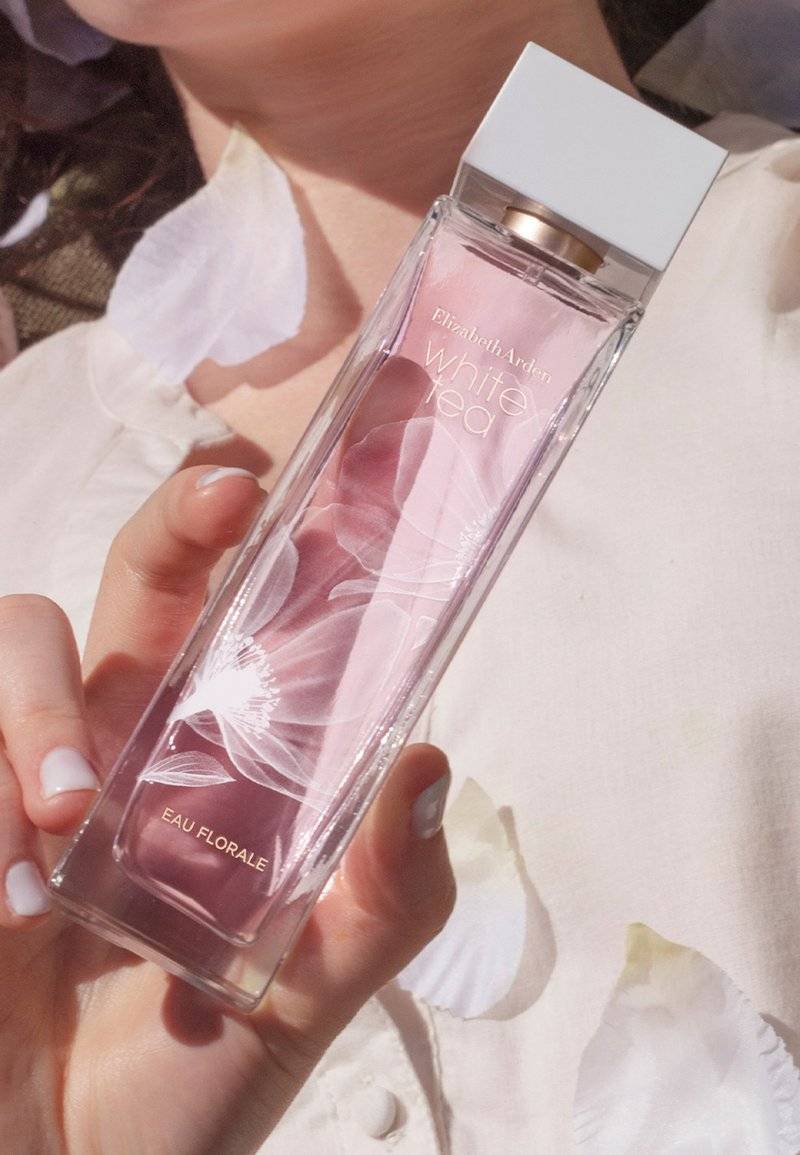 Elizabeth Arden Elizabeth Arden WHITE TEA EAU FLORALE EAU DE TOILETTE - Eau de Toilette Fabrik Onlineshop