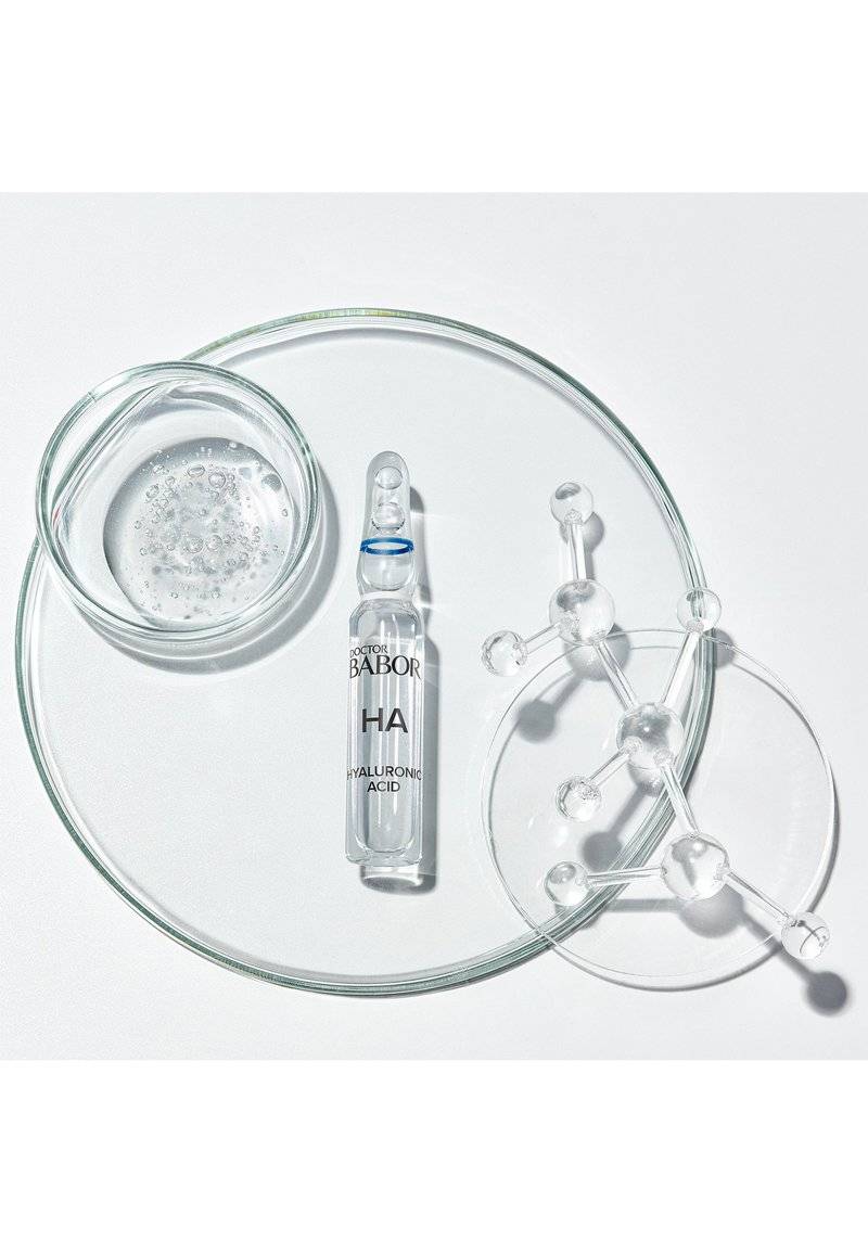 BABOR BABOR HYALURONIC ACID AMPOULE - Serum Begrenztes Angebot
