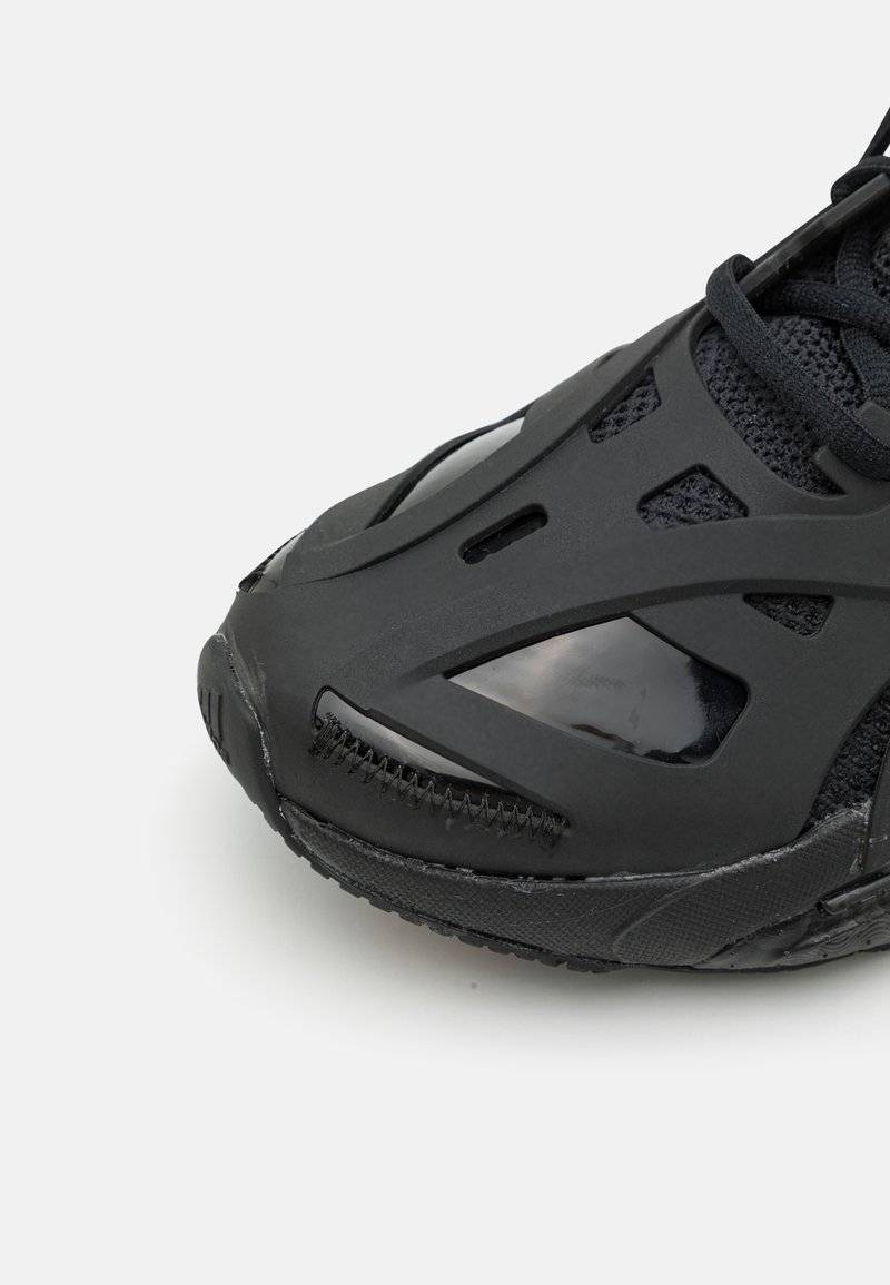 adidas by Stella McCartney adidas by Stella McCartney ADIDAS BY STELLA MCCARTNEY SOLAR GLIDE - Competition running shoes - core black Räumungsverkauf