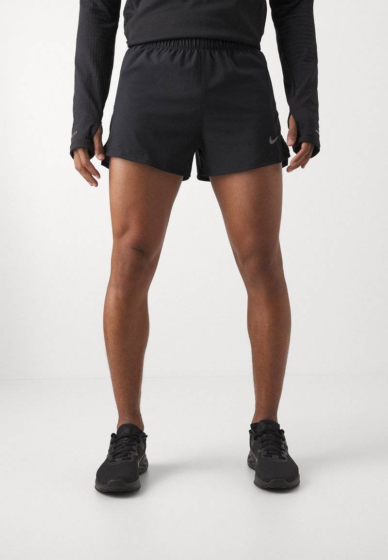 Nike Performance Nike Performance FAST SHORT - Sports shorts