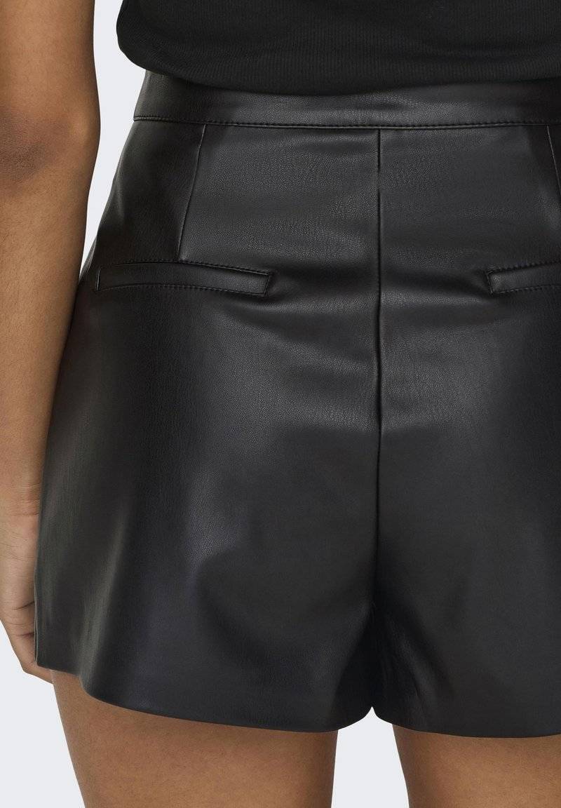 ONLY ONLY ONLTRICIA OTW NOOS - Shorts - black Bis zu 55% Rabatt