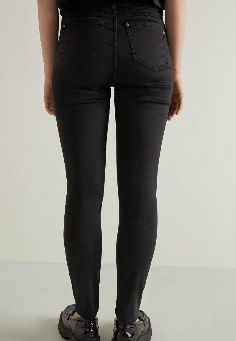 Tezenis Tezenis PUSH-UP - Slim fit jeans - nero Fabrikverkauf