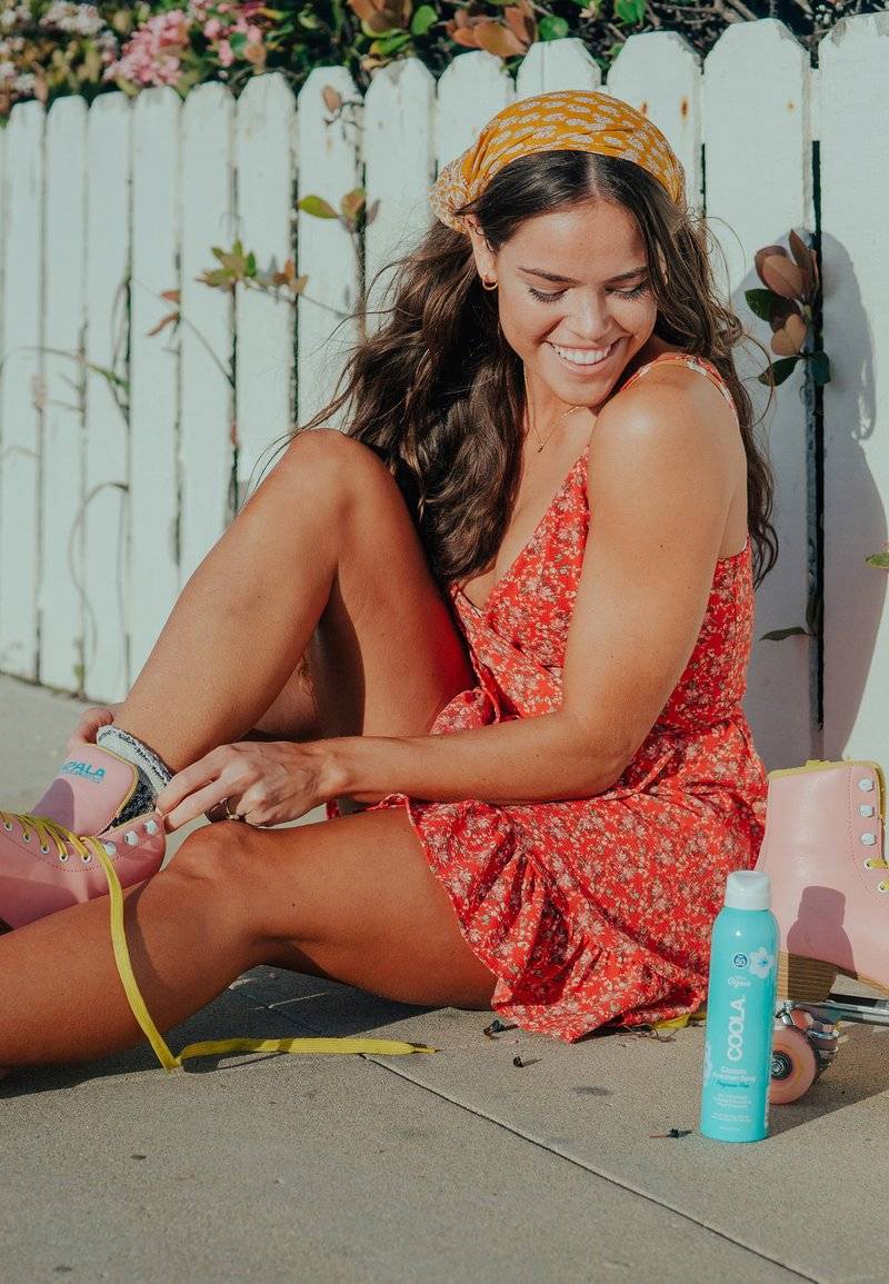 Coola Coola CLASSIC SPF 50 BODY SPRAY UNSCENTED - Sun protection Exklusivangebot