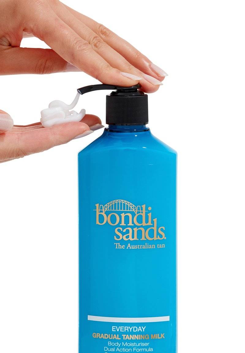 Bondi Sands Bondi Sands BONDI SANDS EVERYDAY GRADUAL TANNING MILK - Self tan - white Nur für heute