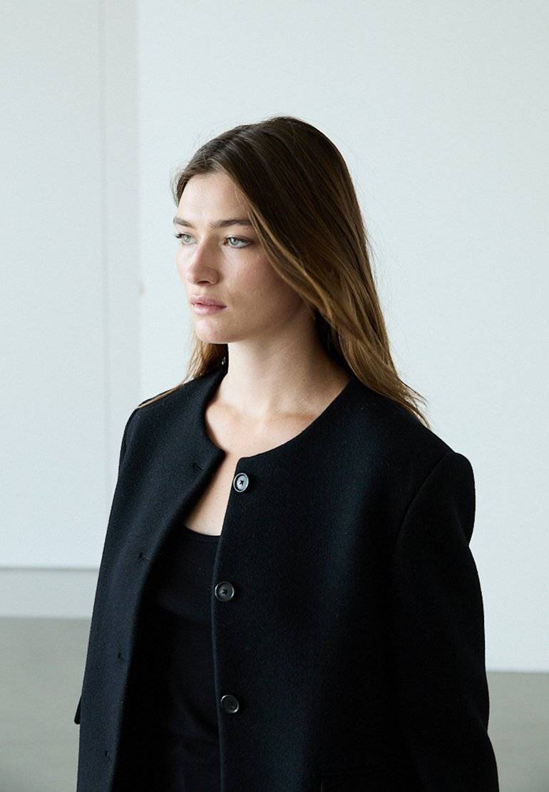 Massimo Dutti Massimo Dutti WITH CREW NECK - Blazer - black 50% Rabatt für begrenzte Zeit