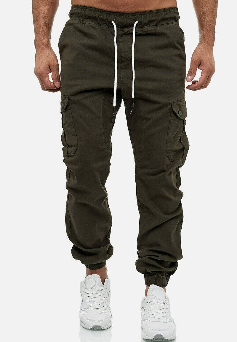 Tazzio Tazzio Cargo trousers - khaki