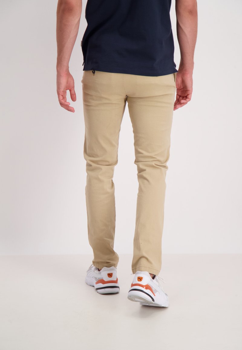 Lindbergh Lindbergh SUPERFLEX - Chinos - sand Schlussverkauf